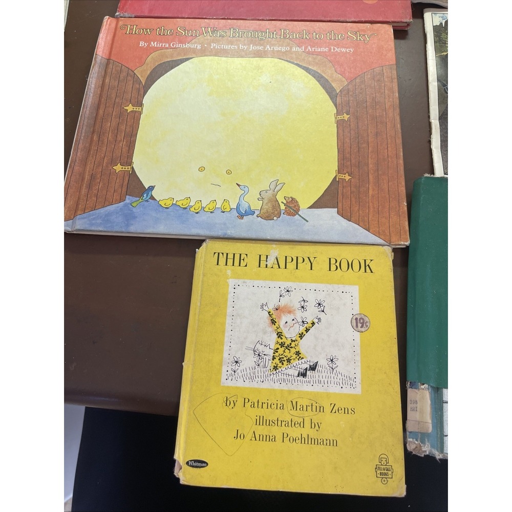 Vintage Lot of 30 Books Random Years for Kids/ Young Teens/Preschool BB6 - Picture 11 of 16